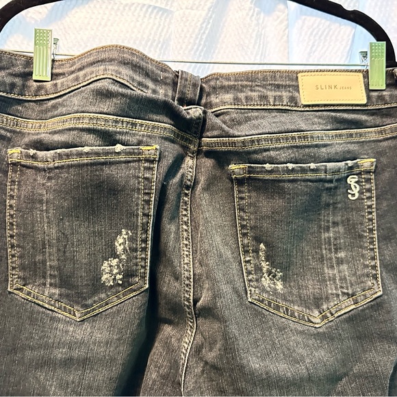 NWT Lysee distressed jeans size 2X curvy - Picture 8 of 14